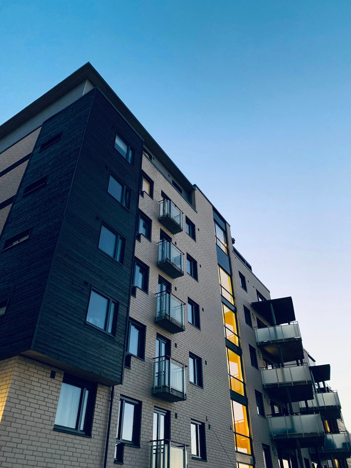 MRC Nagar Sky Suite