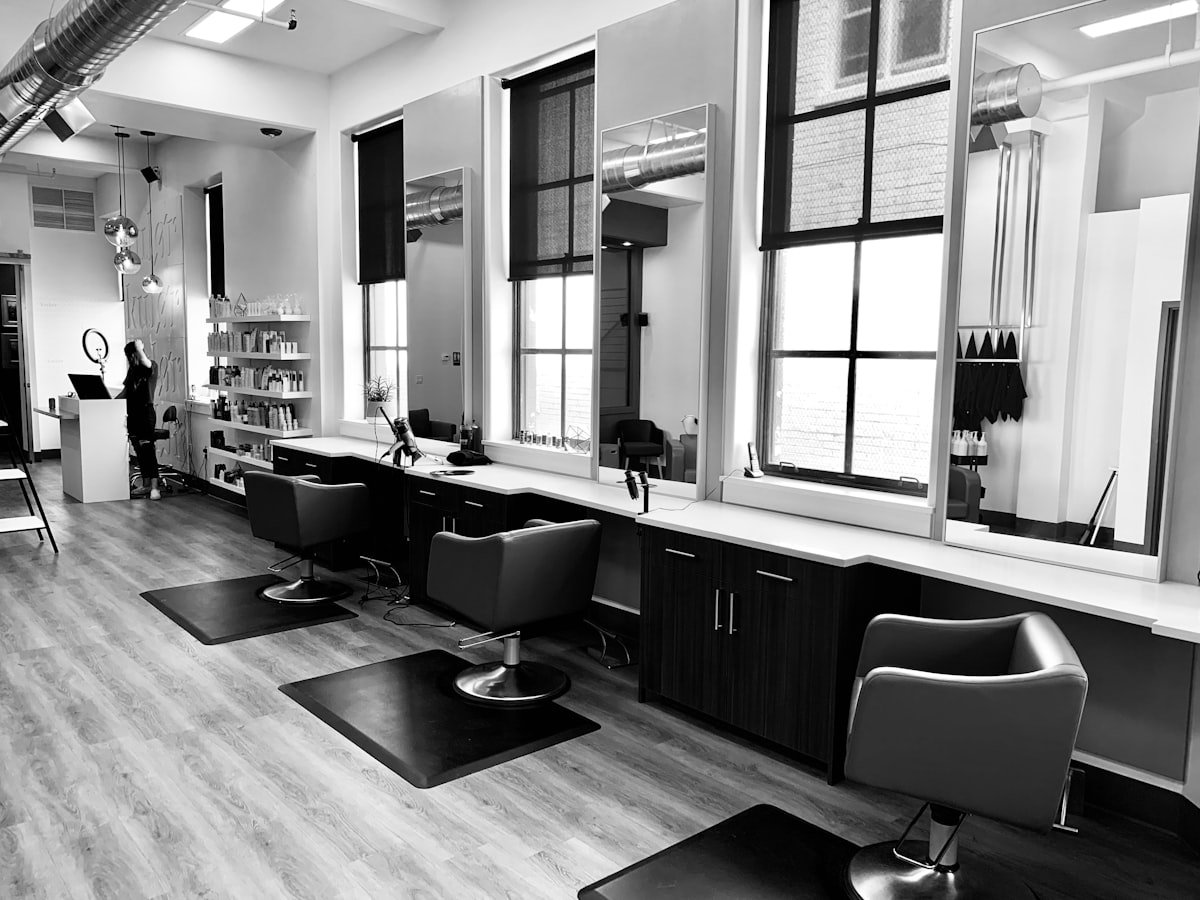 Luxury Salon Atmosphere in Chennai